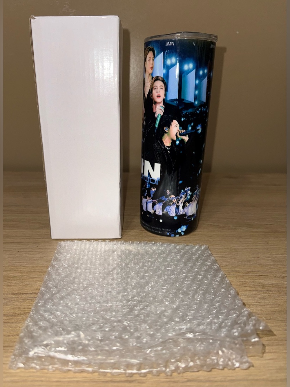 NEW IN BOX BTS Run Waterproof Tumbler. - Picture 6 of 12